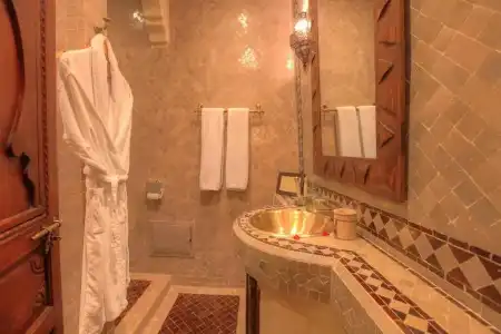 Riad Zayane - 37