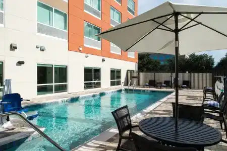 Holiday Inn Express Orlando – South Park by IHG - 10