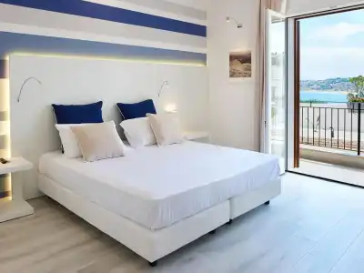 Marina di Petrolo Apartments - 7