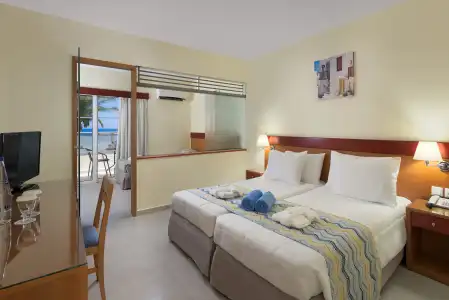 Avra Beach Resort & Bungalows - All Inclusive - 4