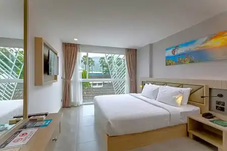 Clarian Beach Patong - 42