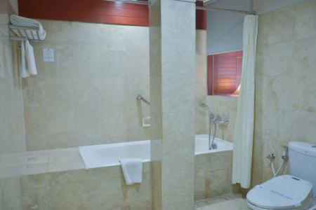 Savoy Homann - 25