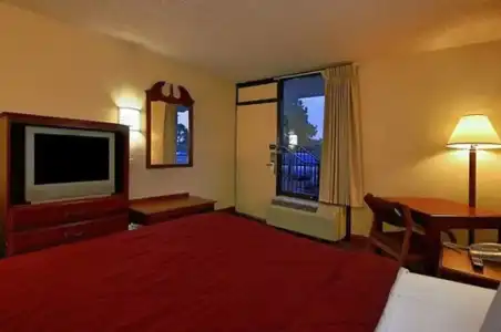Candlewood Suites PENSACOLA - UNIVERSITY AREA by IHG - 13