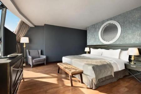 Wyndham Grand - 38