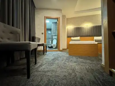 E5 Park - 18