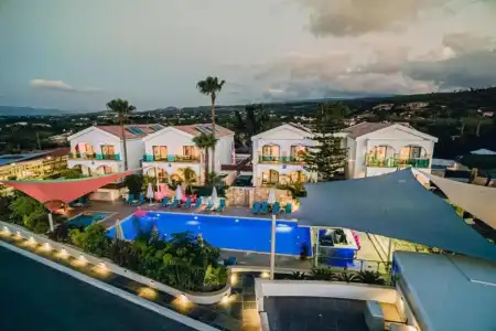 Latchi Escape & Suites - 8