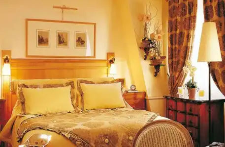 Hôtel Gavarni - 88