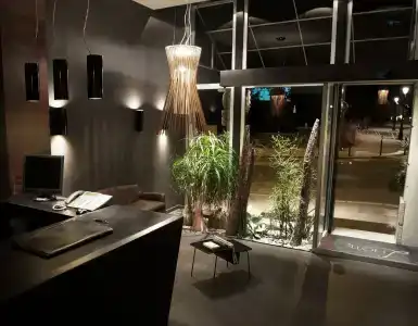 L'Hôtel - Face au Château - Boutique Hôtel et Séminaires - 5