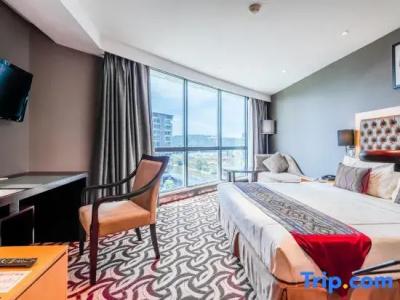 Ming Garden and Residences - 101