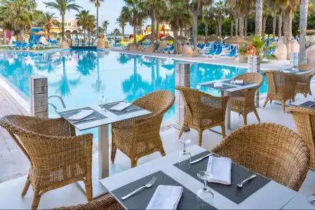Mediterraneo Bay & Resort - 10