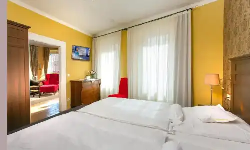 Boutique-Moseltor - 66