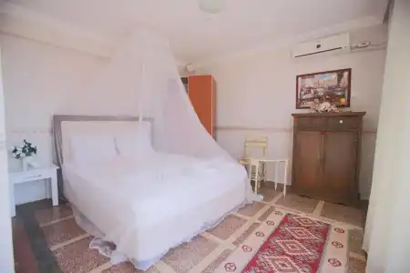 Tunc Otel - 122