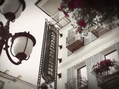 Vozdvyzhensky Boutique-Hotel - 50