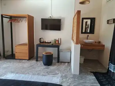 Laura's Guest House - adult only - - 44