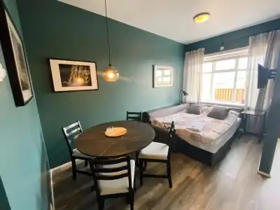 Bakki Apartments & Hostel - 81