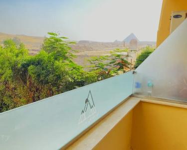 Seven Pyramids Inn - 17