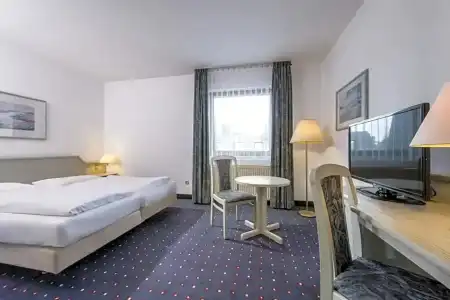 Wyndham Garden Düsseldorf - 35