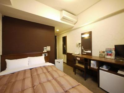 Route-Inn Yokohama Bashamichi - 22