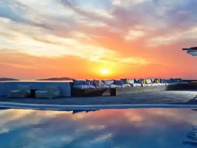 Boheme Mykonos Town - Small Luxurys of the World - 29