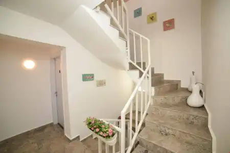 Ni̇li̇a Bozcaada - 14