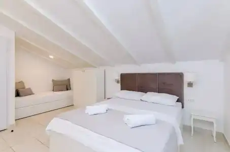 Villa Babilon - 165