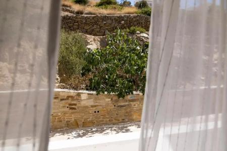 Armadoros / Ios Backpackers - 14