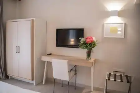 Mediterraneo & Residence - 61