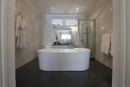 Chateau Elysium Guest house - 77