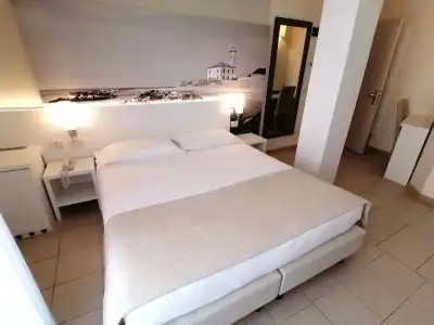 Palace Regina - 65