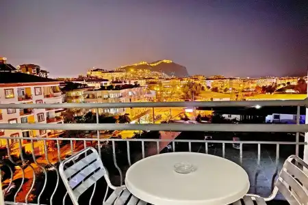 Select Suite & Apart - 7