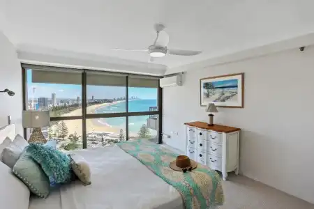 Gemini Court Holiday Apartments - 190