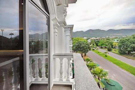 Crown Nguyen Hoang - 108