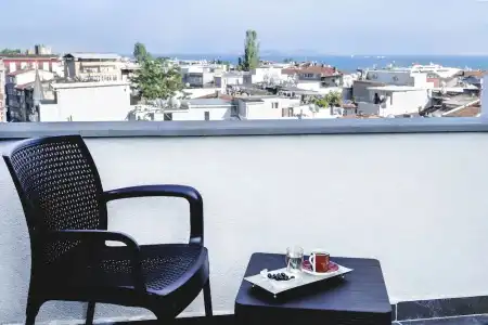 Emin Palace - 12