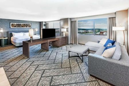 DoubleTree by Hilton Tulsa Downtown - 61