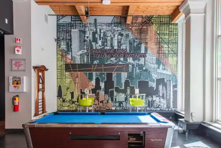 HI Chicago, The J. Ira and Nicki Harris Family Hostel - 17