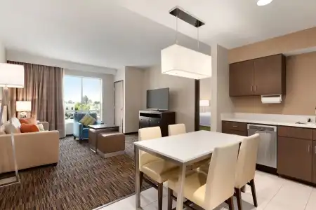 Homewood Suites By Hilton Irvine John Wayne Airport - 2