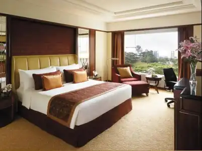 Shangri-La Kuala Lumpur - 4