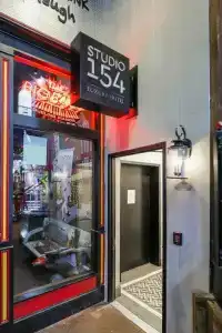 Studio 154 Luxury - 12