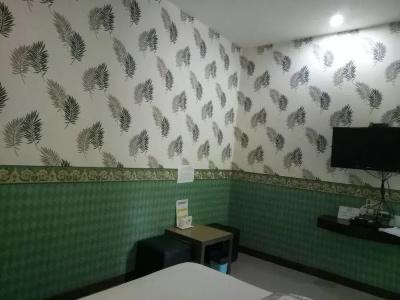 Honey Inn - 63