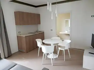 Venus Suites - 100