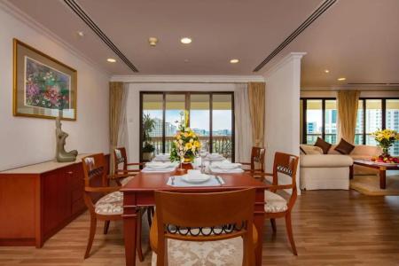 Norfolk Mansion Luxury Serviced Apartment - 138