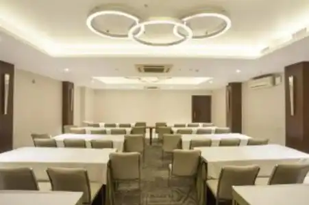 Connaught Royale - 12