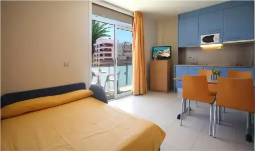 Aqua Nostre Mar Apartments - 17