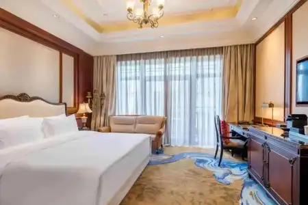Shanghai Donghu - 3