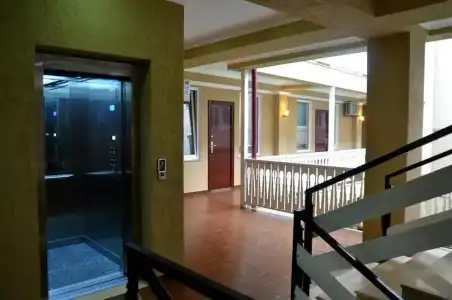 Georgian House - 8