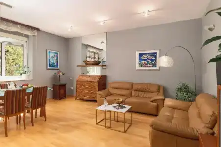 Royal Suites-Sky - 78