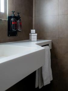 The Glam Boutique & Apt - 61