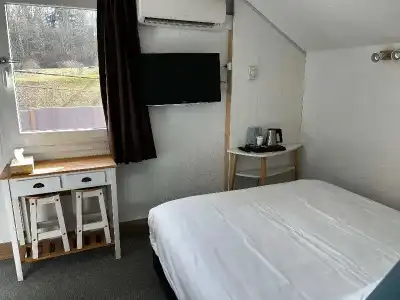 Sure by Best Western Annecy - 53