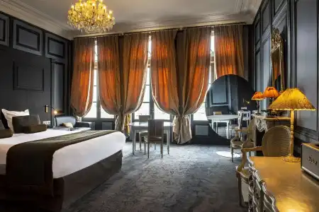 Best Western Le Cheval Blanc - Vieux Port - 46
