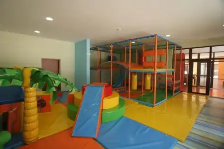 Menada Ravda Apartments - 18